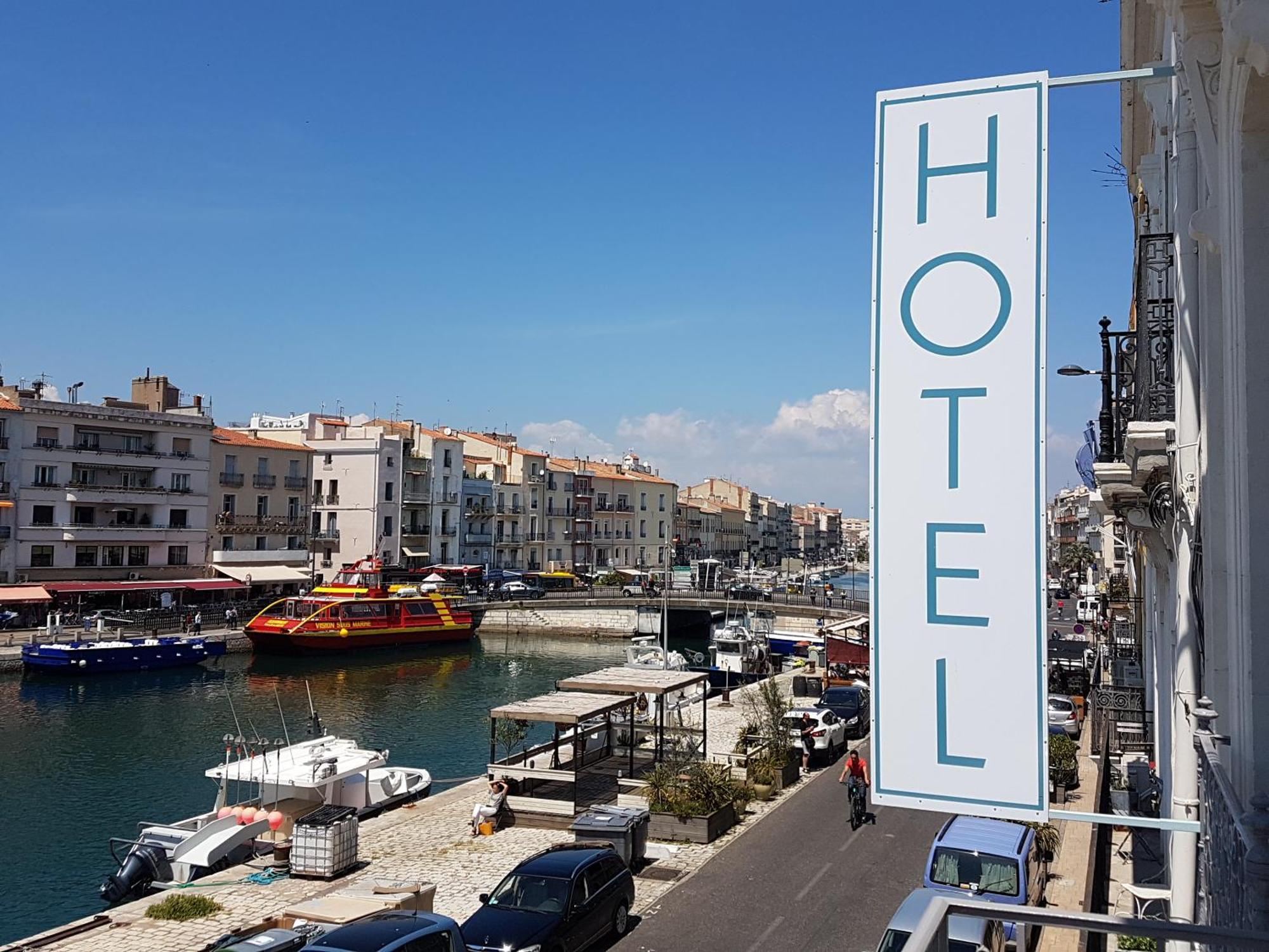 Hotel L'Orque Bleue แซ็ต ภายนอก รูปภาพ
